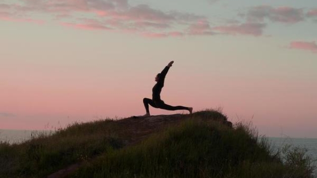 Accessory Shopping for Yogis: What to Look For